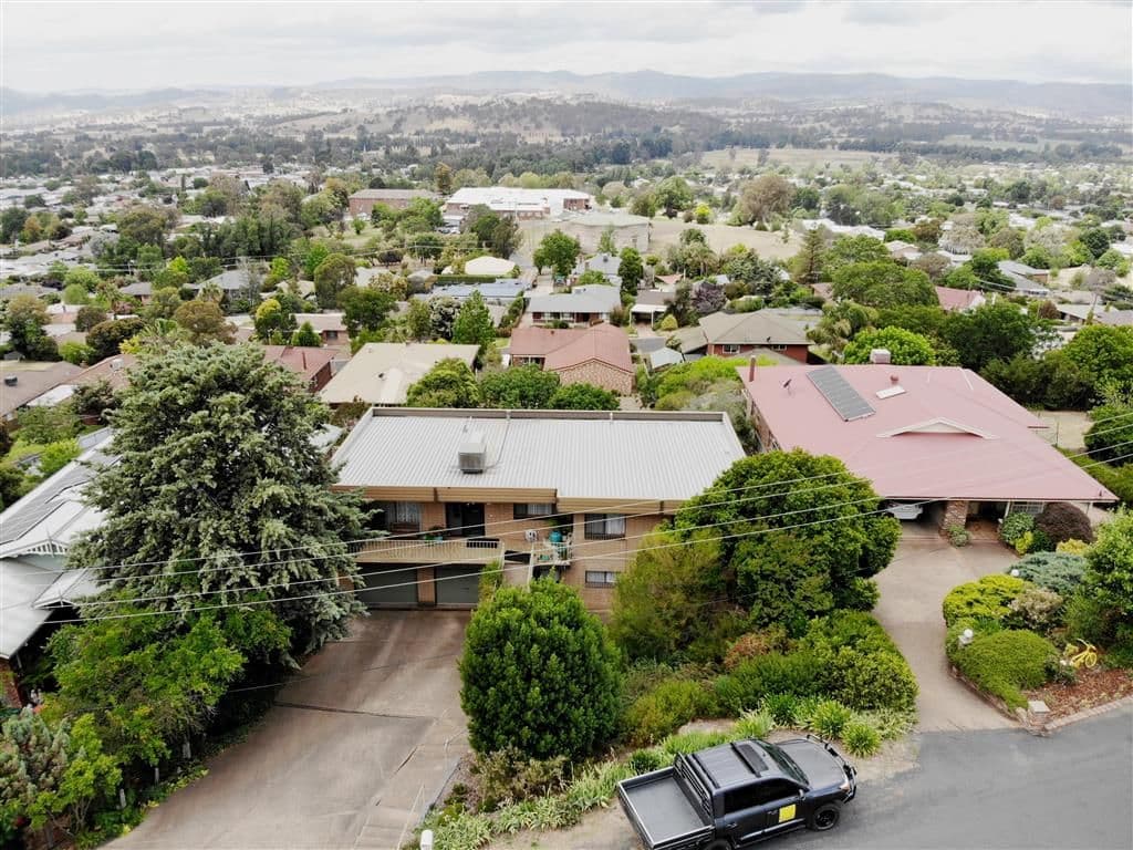 132 Dalhunty Street, Tumut NSW 2720, Tumut - Thumbnail 2