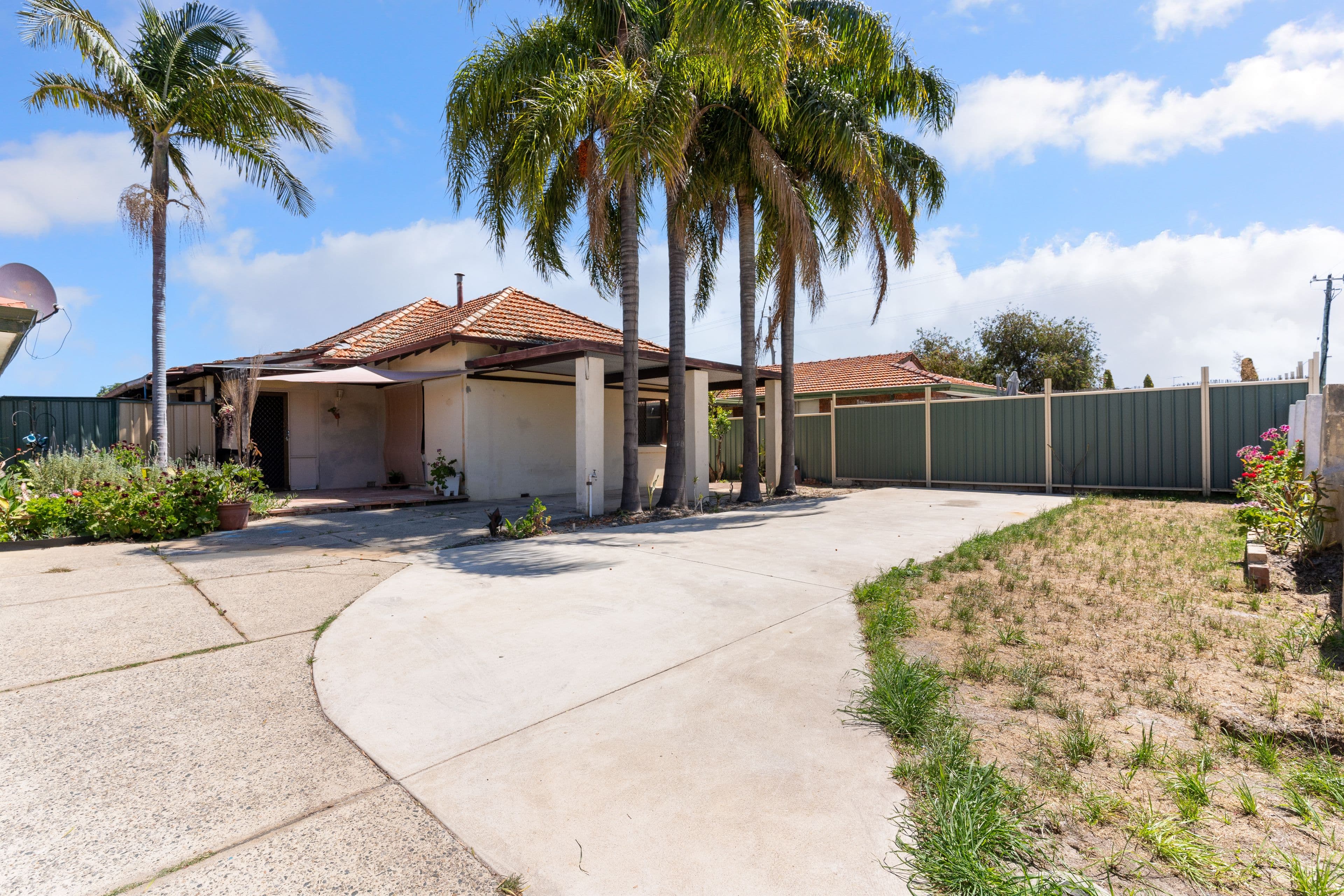 77B Emberson Road, Morley WA 6062, Morley - Image 1