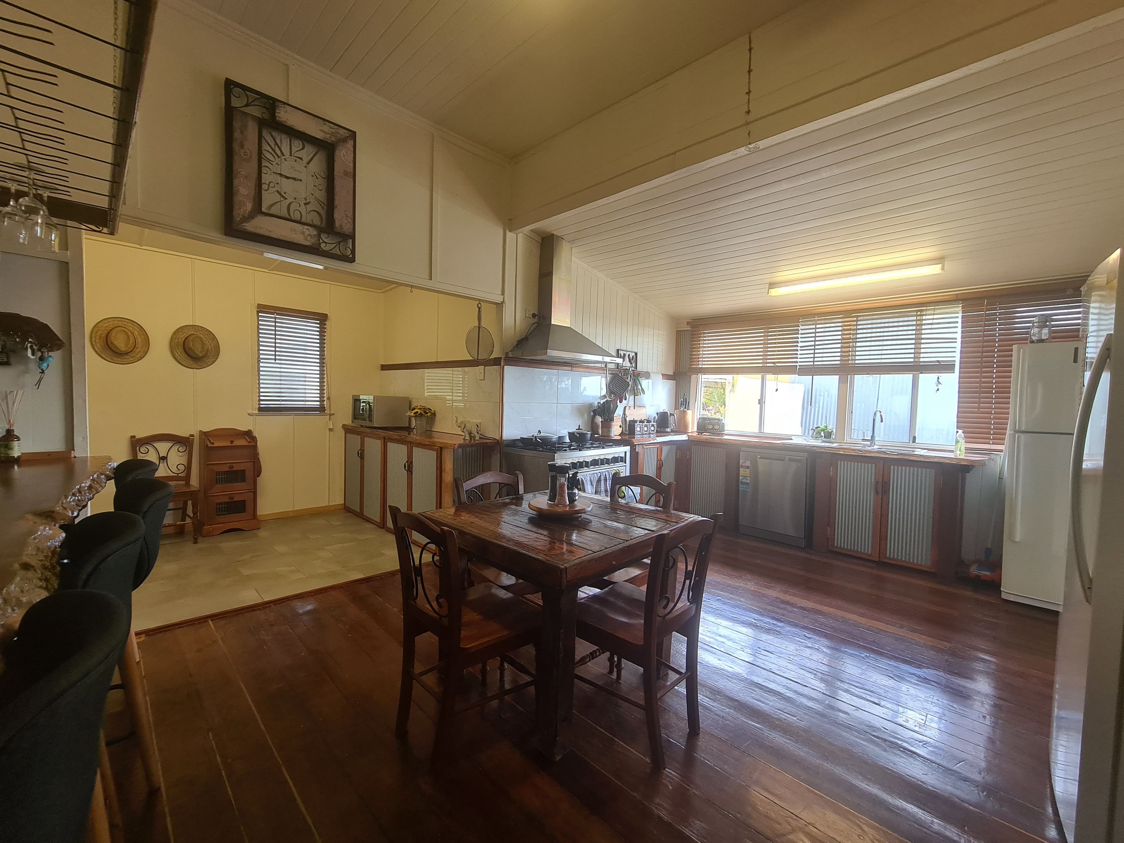 98 Mocatta Street, Goombungee QLD 4354, Goombungee - Thumbnail 3