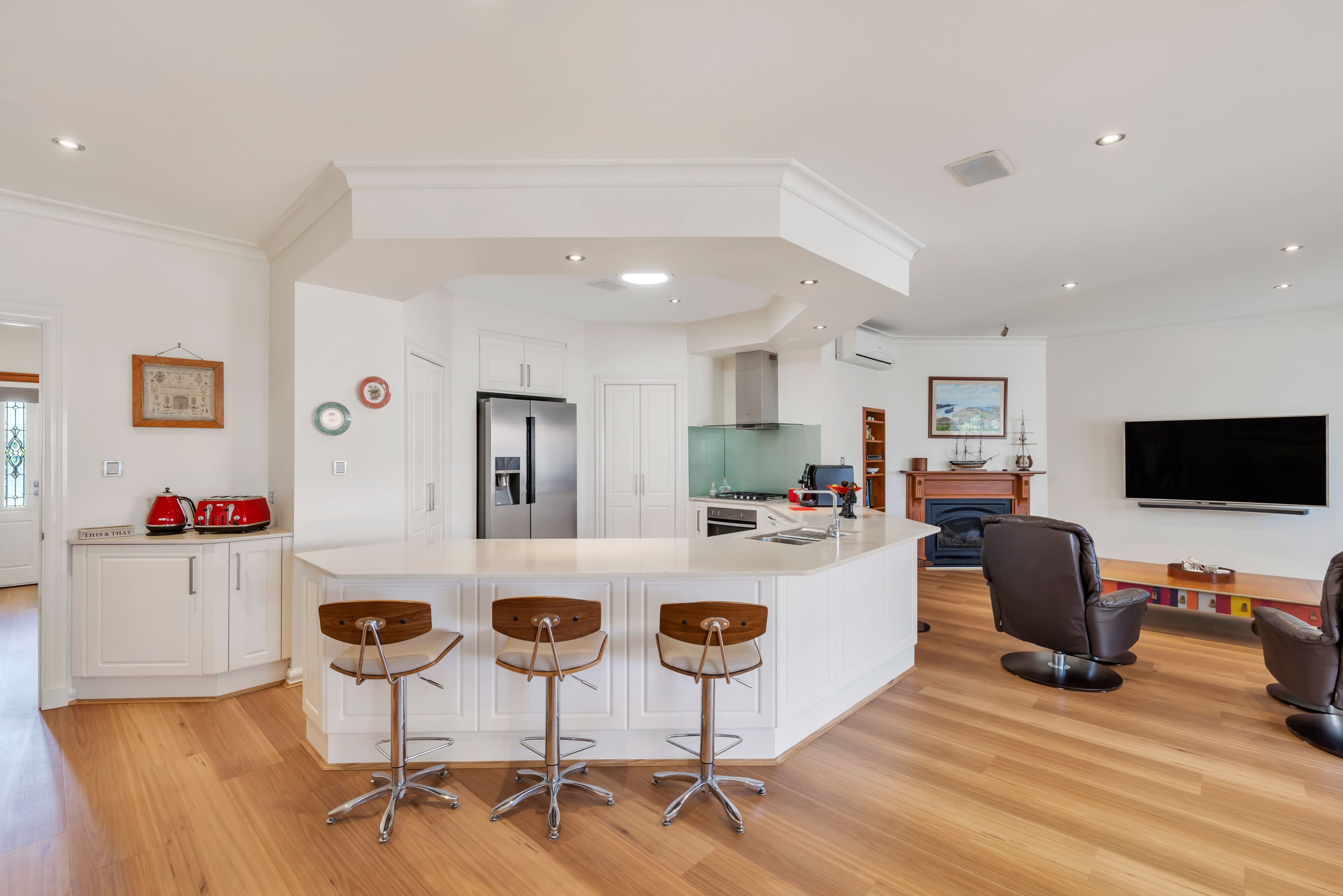 11 Spencer Court, Mawson Lakes SA 5095, Mawson Lakes - Thumbnail 5