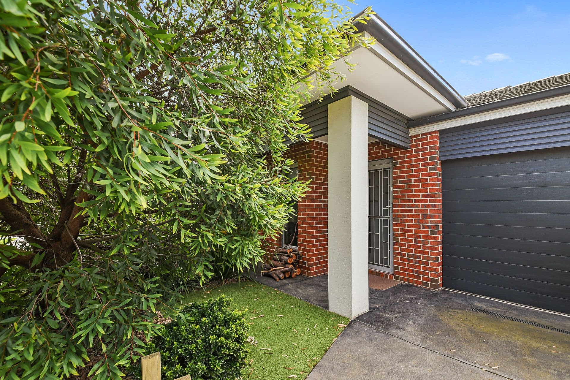 12 Waler Circut, Clyde North VIC 3978, Clyde North - Thumbnail 2
