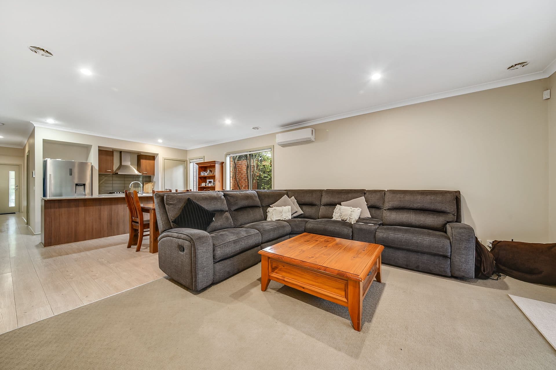 12 Waler Circut, Clyde North VIC 3978, Clyde North - Thumbnail 7
