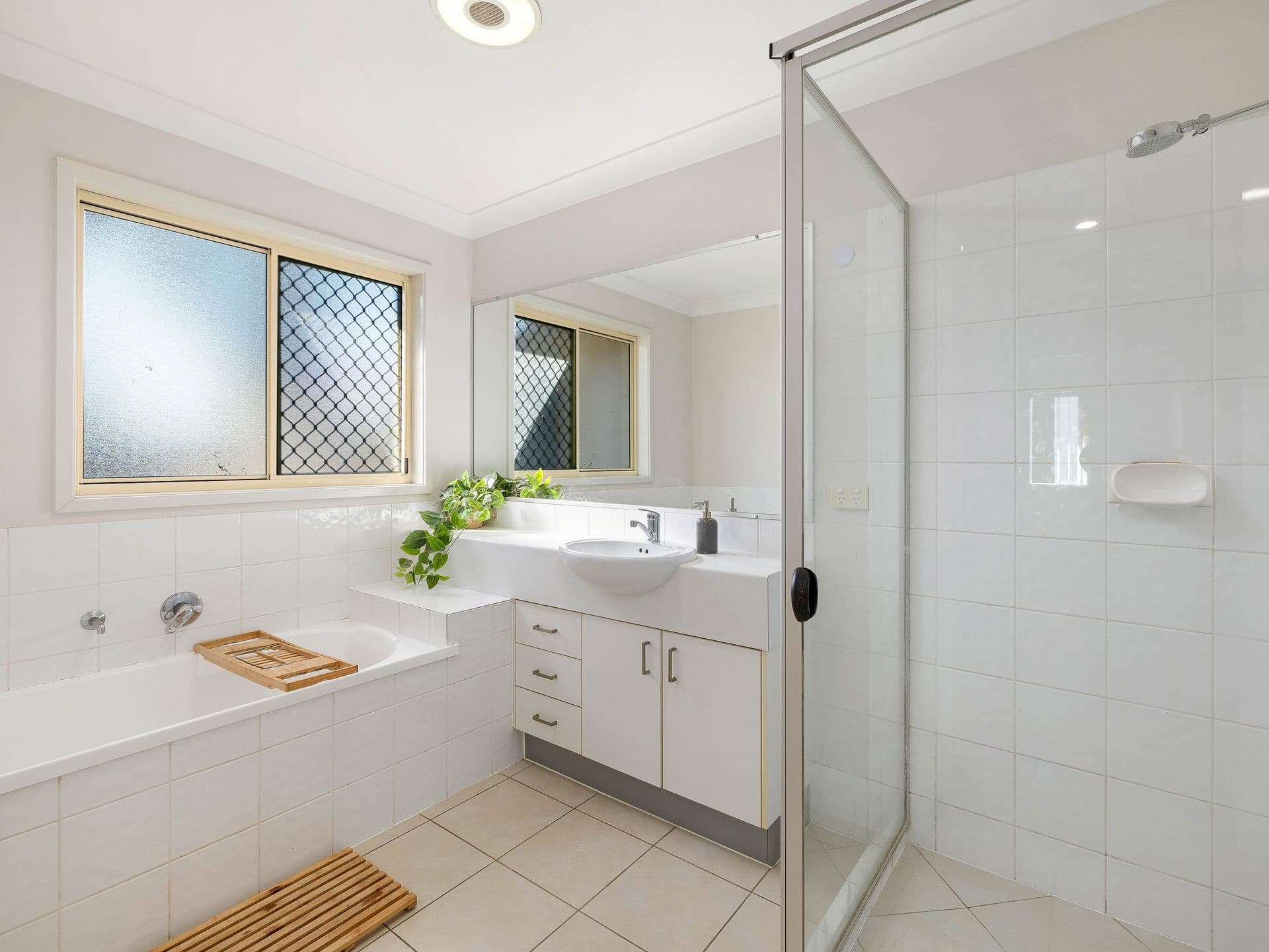 34 Shearwater Terrace, Springfield Lakes QLD 4300, Springfield Lakes - Thumbnail 8