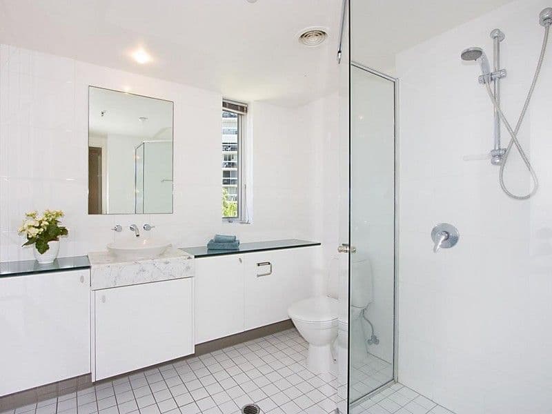 40  Riverview Parade, SURFERS PARADISE QLD 4217, Surfers Paradise - Thumbnail 4