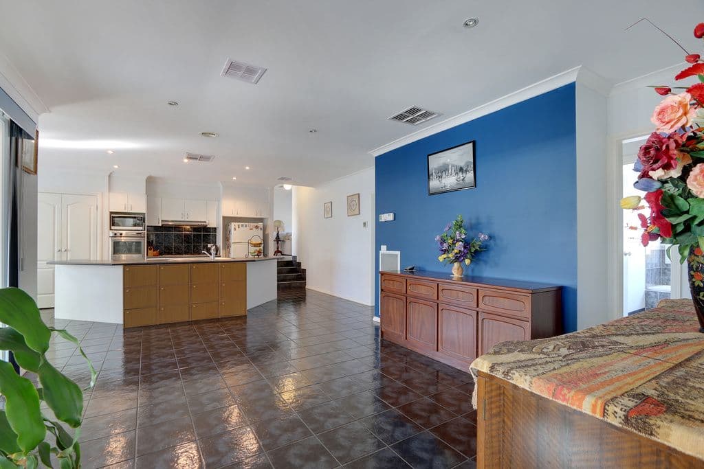 8 Jamieson Court, Yallambie, Yallambie - Thumbnail 6