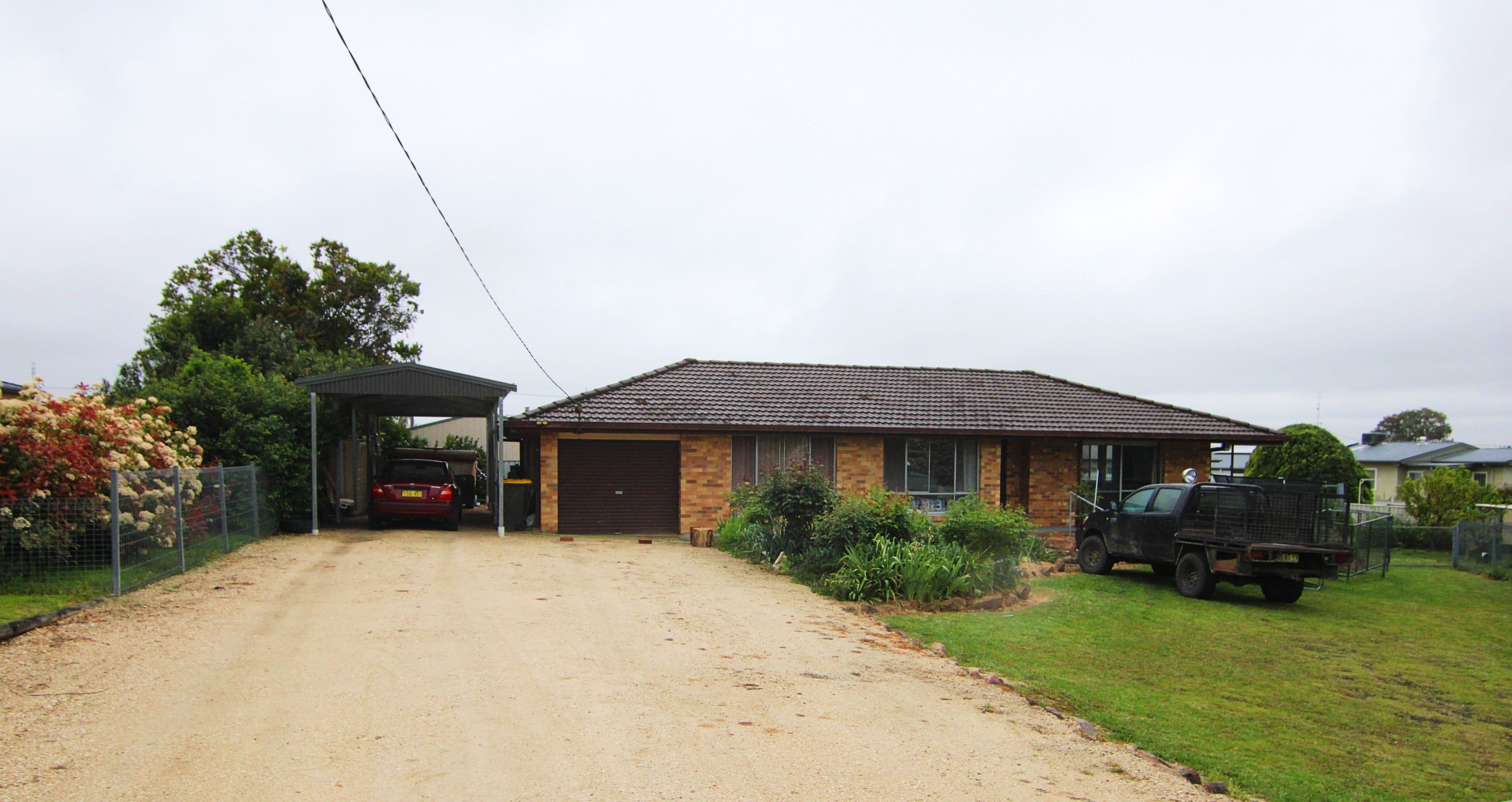 2 Allambie Crescent, Inverell NSW 2360, Inverell - Thumbnail 2