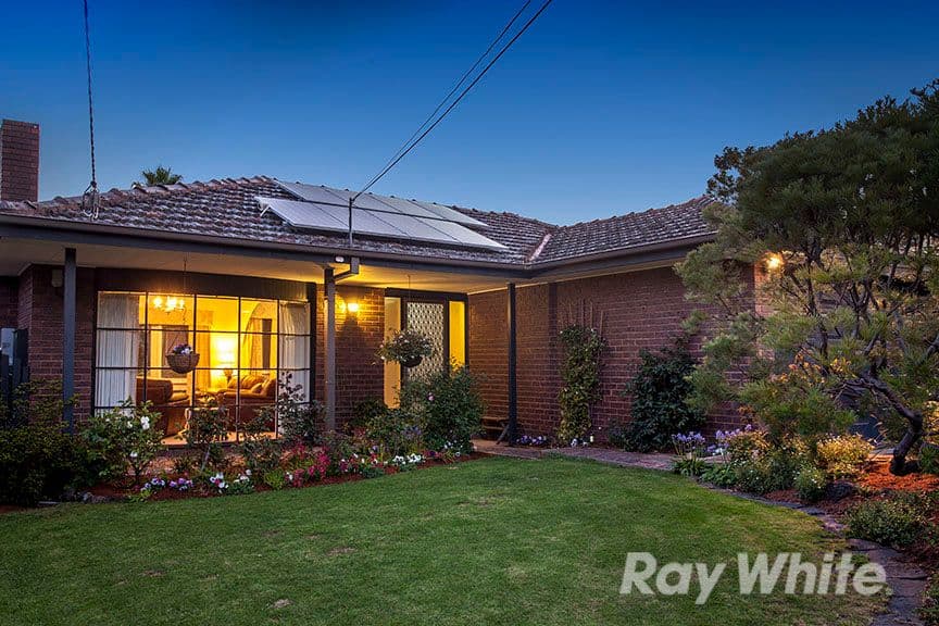 16 Baranbali Drive, Vermont South VIC 3133, Vermont South - Image 1