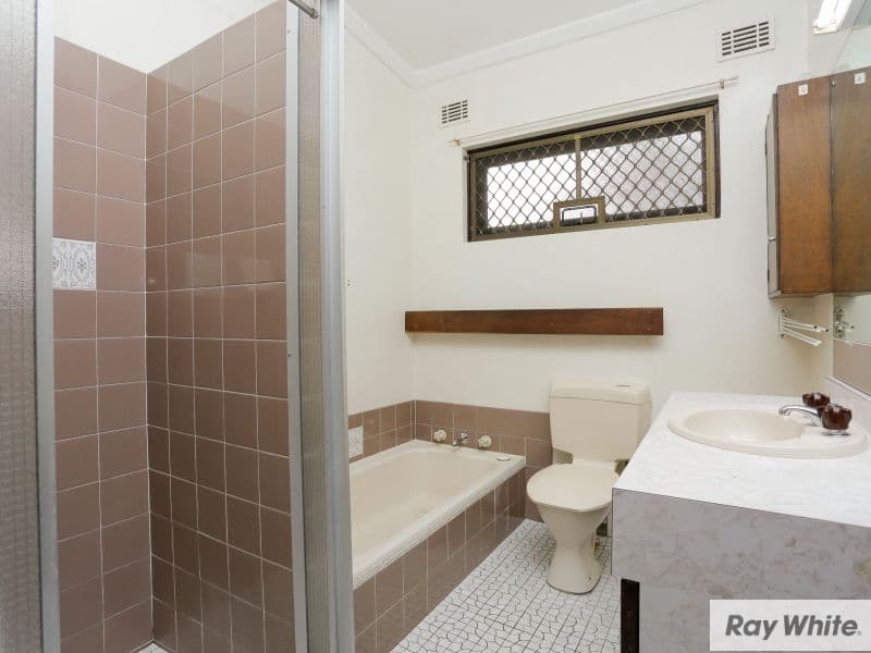 12 Deverell Way, Bentley WA 6102, Bentley - Thumbnail 8