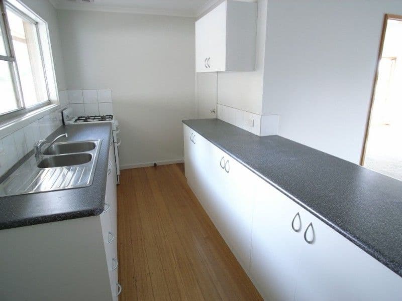 42 Packham Street, SHEPPARTON VIC 3630, Shepparton - Thumbnail 2