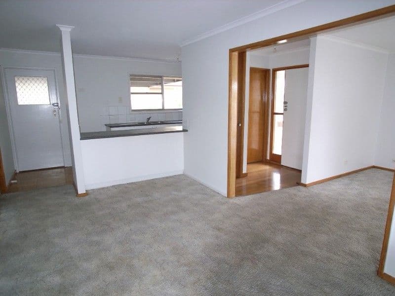 42 Packham Street, SHEPPARTON VIC 3630, Shepparton - Thumbnail 4