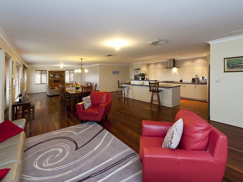 124 Furley Road, SOUTHERN RIVER WA 6110, Southern River - Thumbnail 2