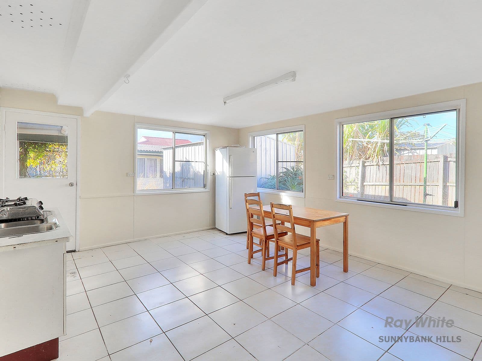 2 Batford Street, Sunnybank QLD 4109, Sunnybank - Thumbnail 5