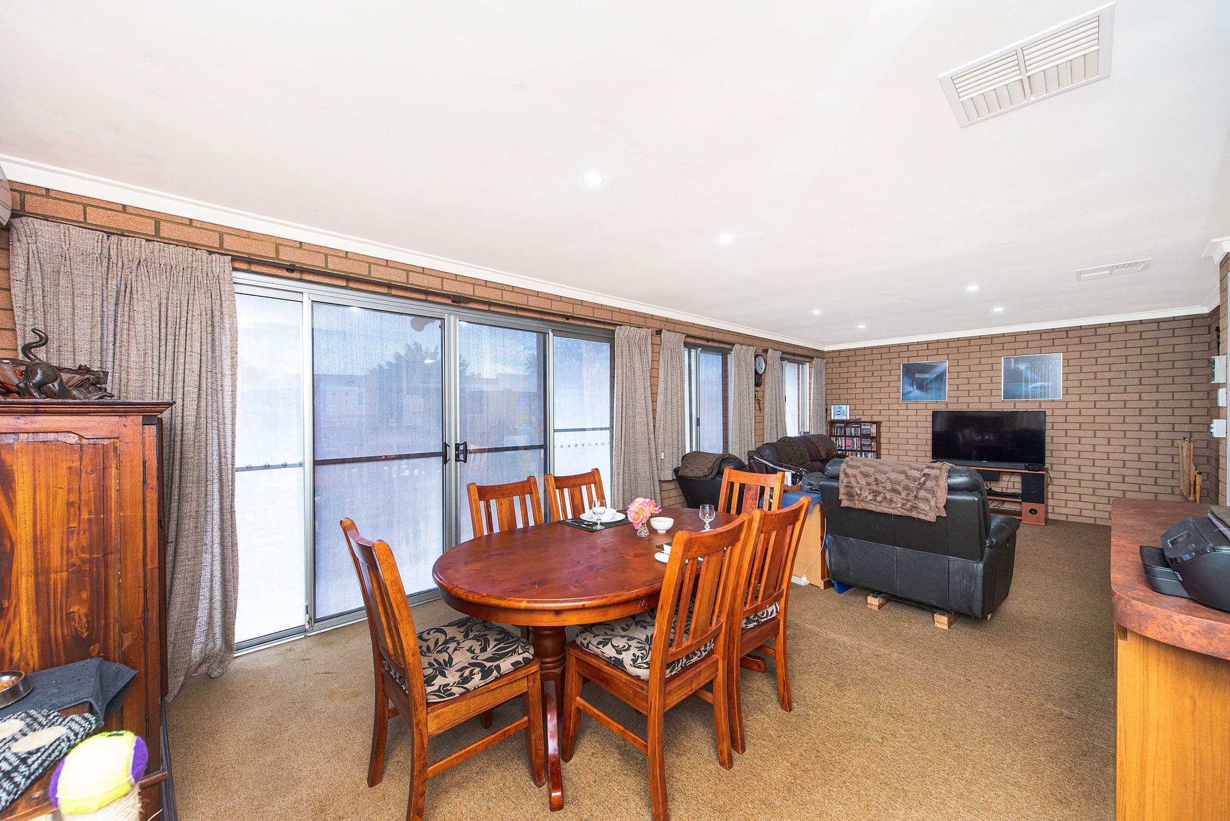 29 Seahaven Street, Safety Bay WA 6169, Safety Bay - Thumbnail 8