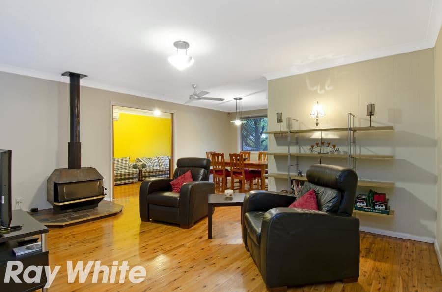 16 Valerie Avenue, BAULKHAM HILLS NSW 2153, Baulkham Hills - Thumbnail 4