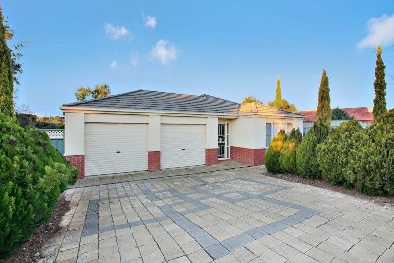 1 Clifton Court, MCLAREN VALE SA 5171, McLaren Vale - Image 1