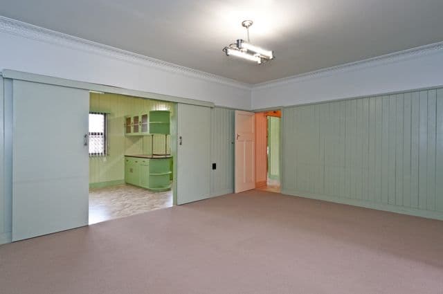 25 Dorothy Street, SILKSTONE QLD 4304, Silkstone - Thumbnail 7