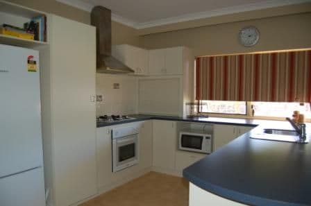 1 Upton Street, ST JAMES WA 6102, St James - Thumbnail 3