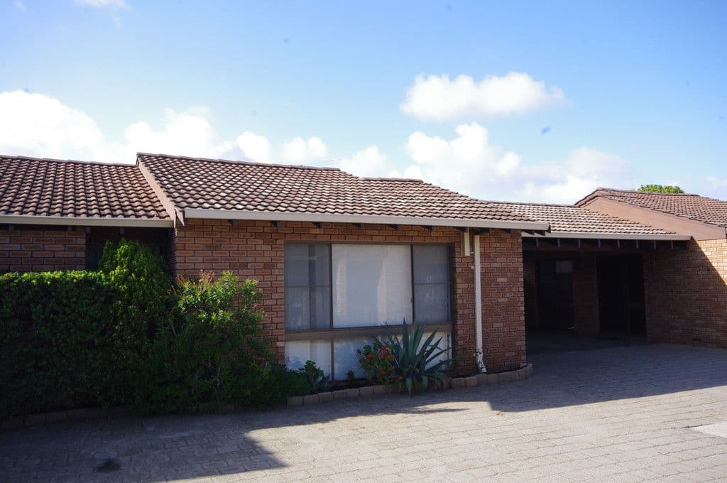 25 Stewart Way, Noranda WA 6062, Noranda - Image 1