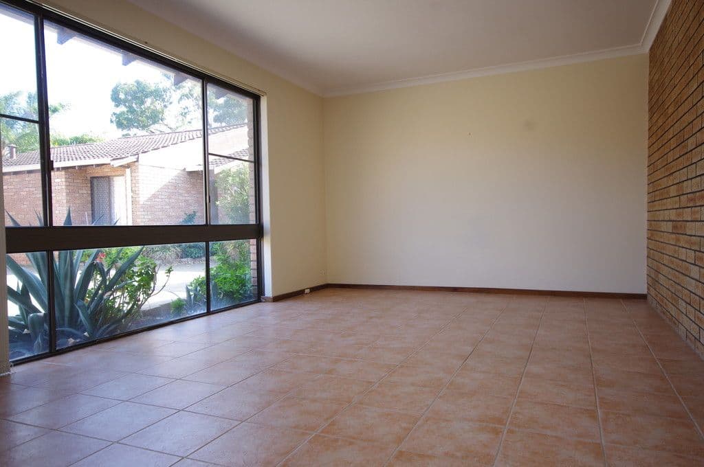 25 Stewart Way, Noranda WA 6062, Noranda - Thumbnail 2
