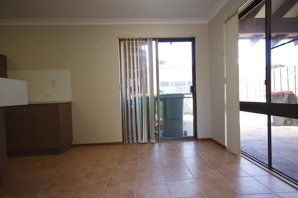 25 Stewart Way, Noranda WA 6062, Noranda - Thumbnail 3