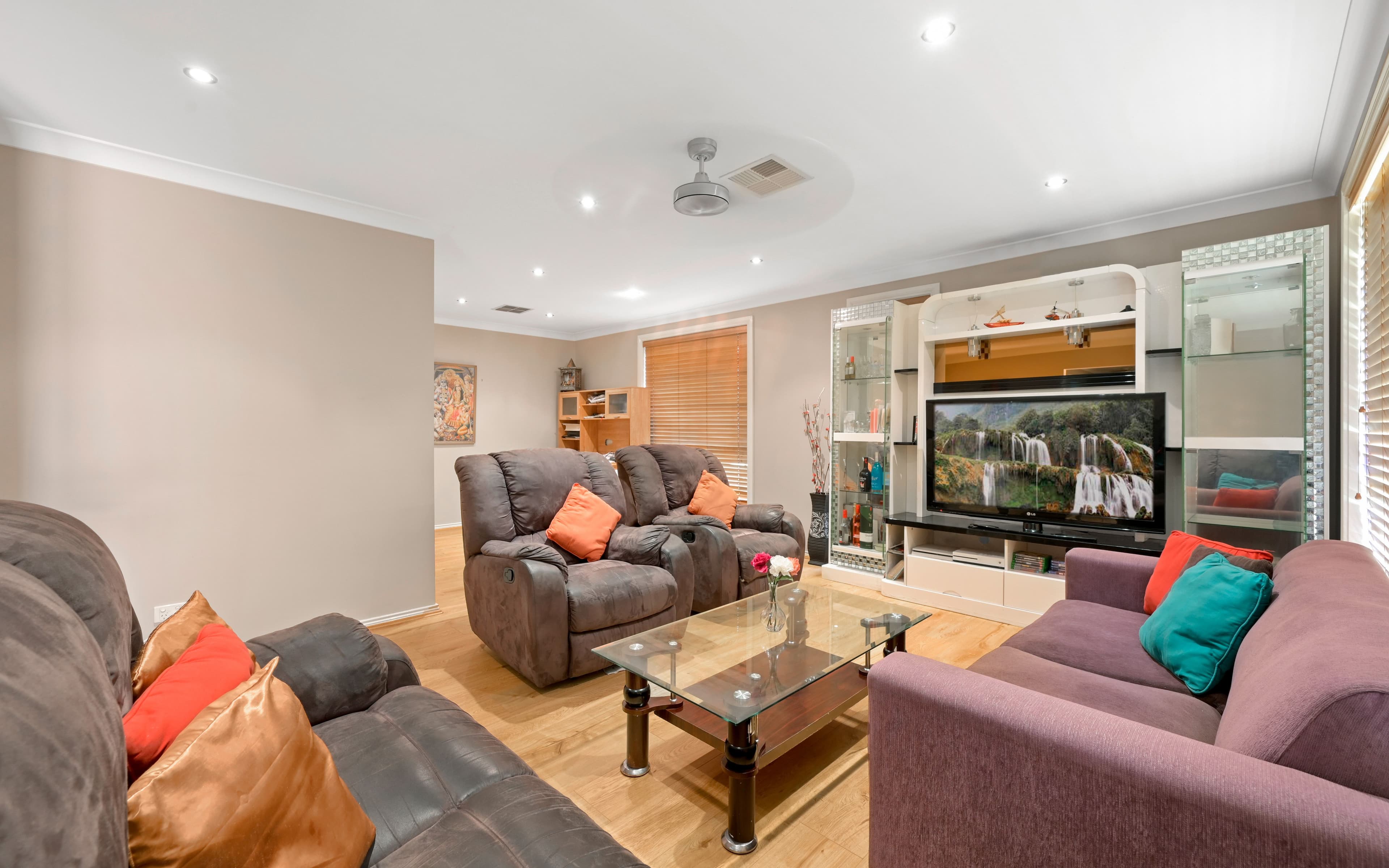 8 Stein Place, Glenmore Park NSW 2745, Glenmore Park - Thumbnail 2