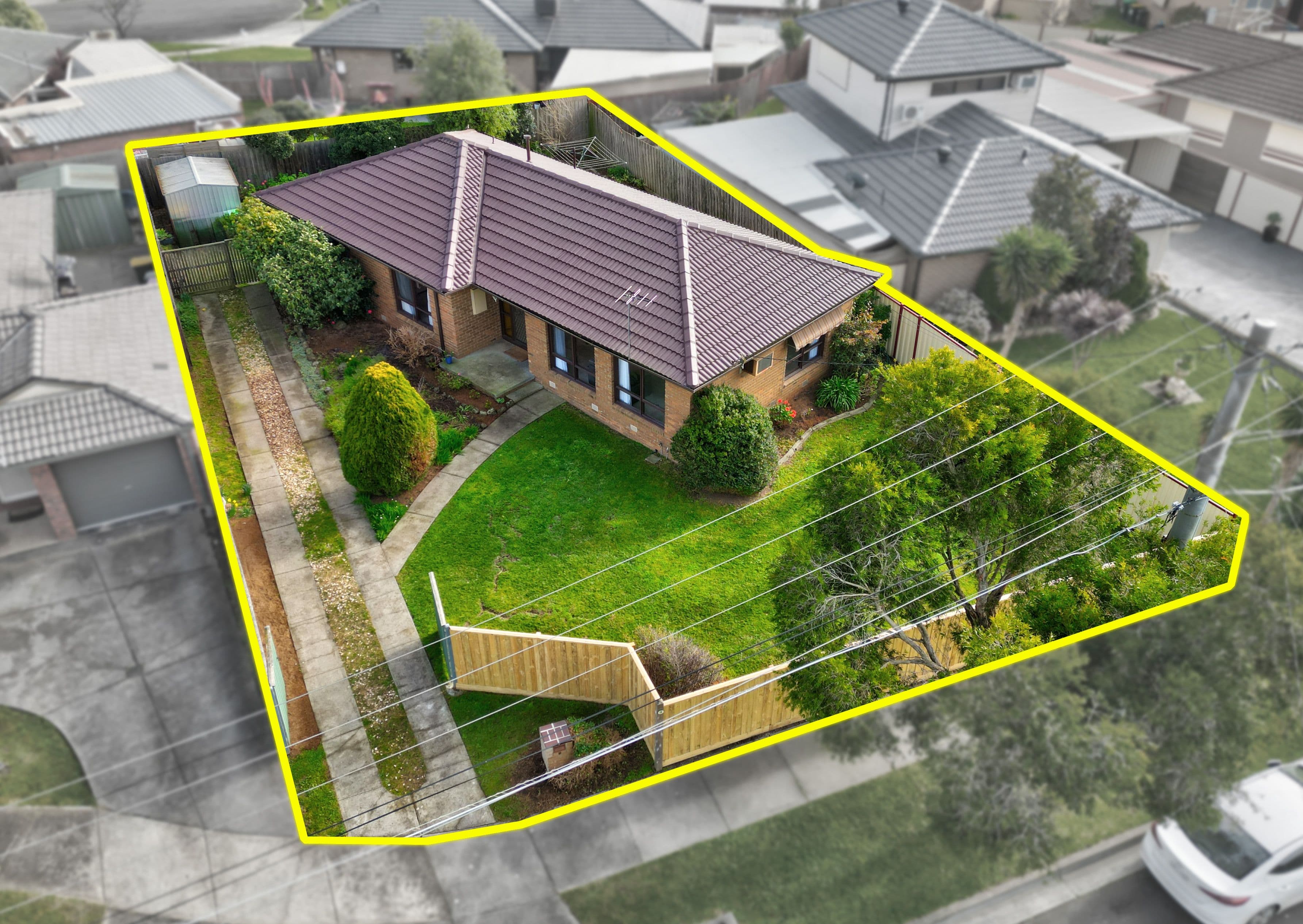 8 Cooma Court, Lalor VIC 3075, Lalor - Thumbnail 2