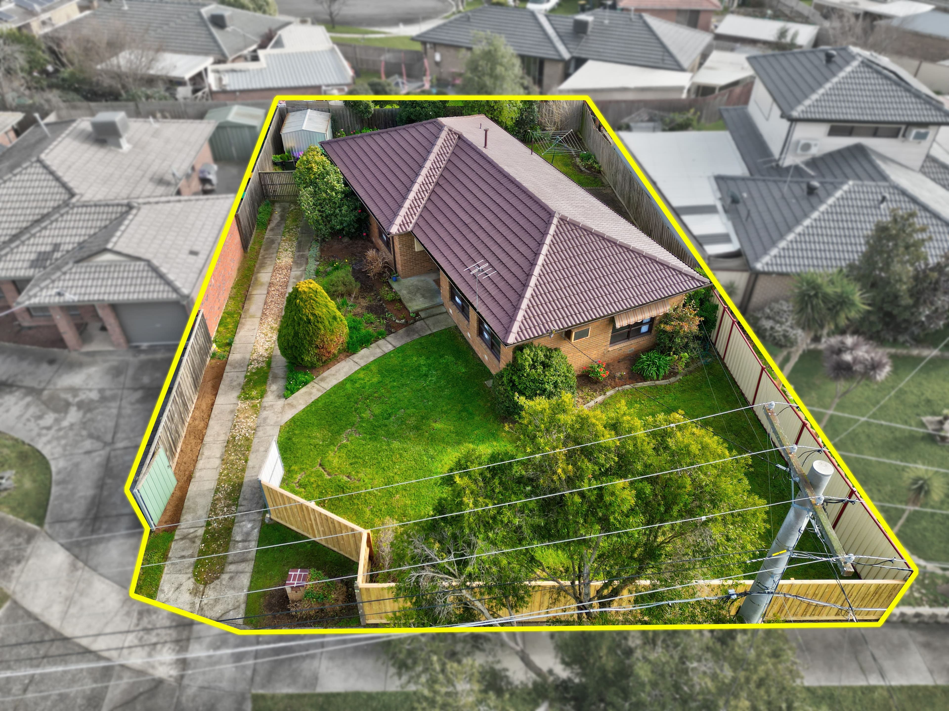 8 Cooma Court, Lalor VIC 3075, Lalor - Thumbnail 3
