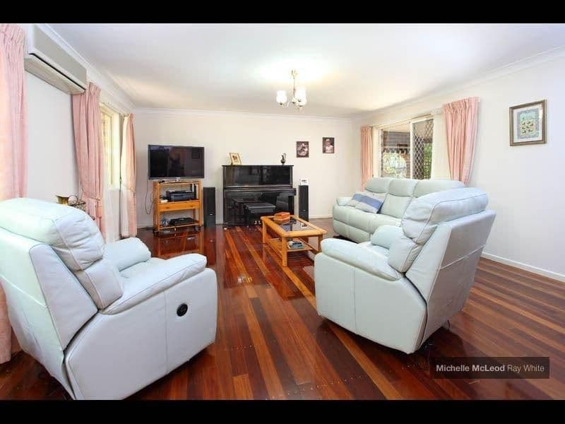 34 Morningview Street, CHAPEL HILL QLD 4069, Chapel Hill - Thumbnail 4