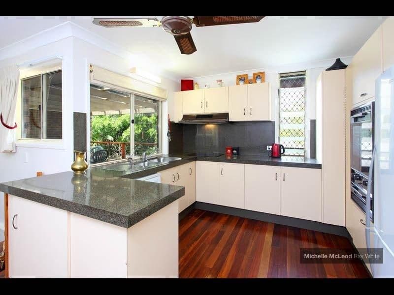 34 Morningview Street, CHAPEL HILL QLD 4069, Chapel Hill - Thumbnail 6