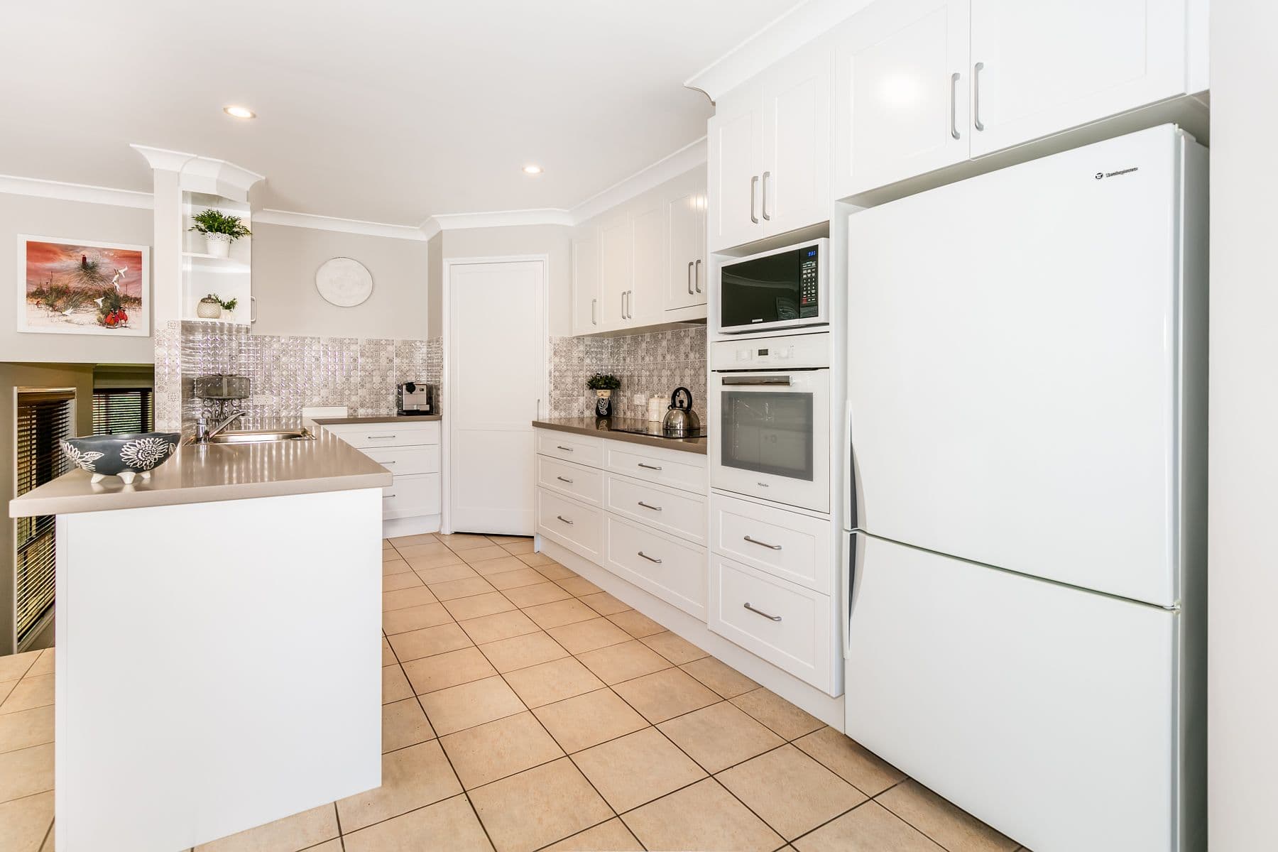 16 Farr-Jones Court, Daisy Hill QLD 4127, Daisy Hill - Thumbnail 3