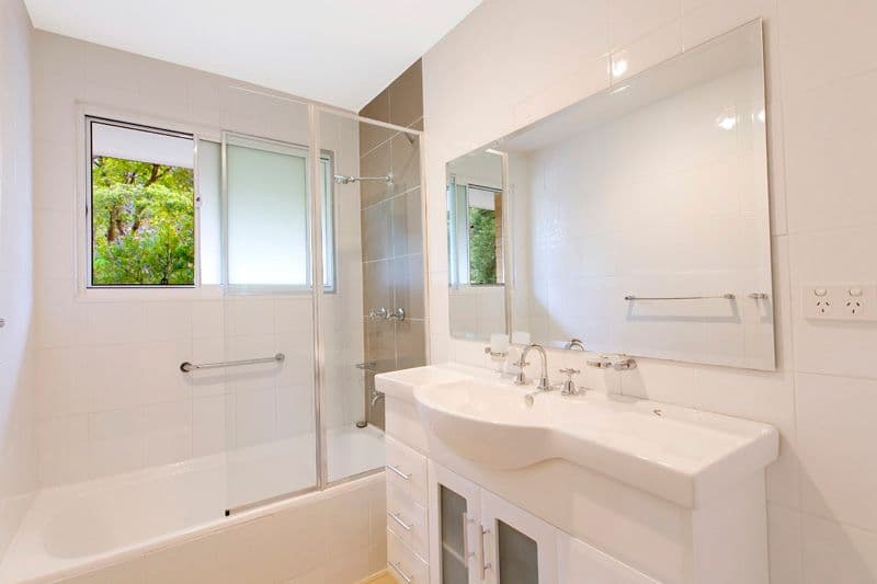 12 Robin Avenue, TURRAMURRA NSW 2074, South Turramurra - Thumbnail 5