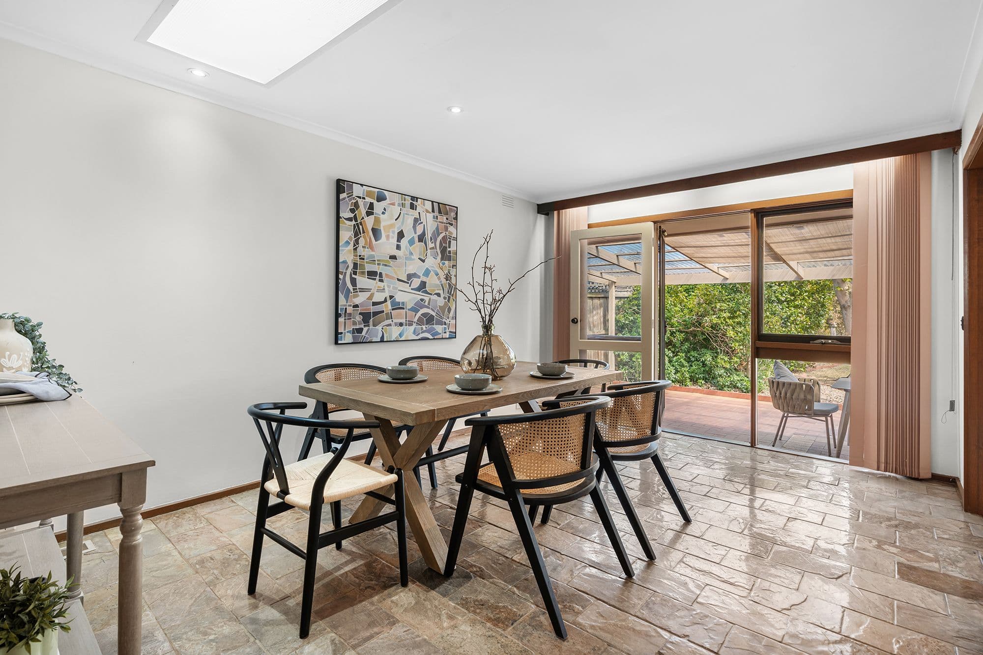 27 Honeysuckle Avenue, Wheelers Hill VIC 3150, Wheelers Hill - Thumbnail 4