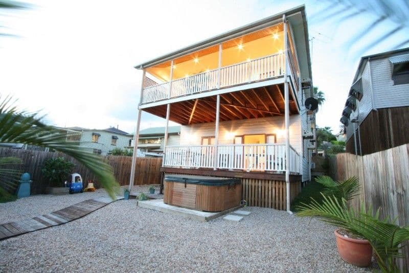 97 Railway Parade, NORMAN PARK QLD 4170, Norman Park - Thumbnail 2