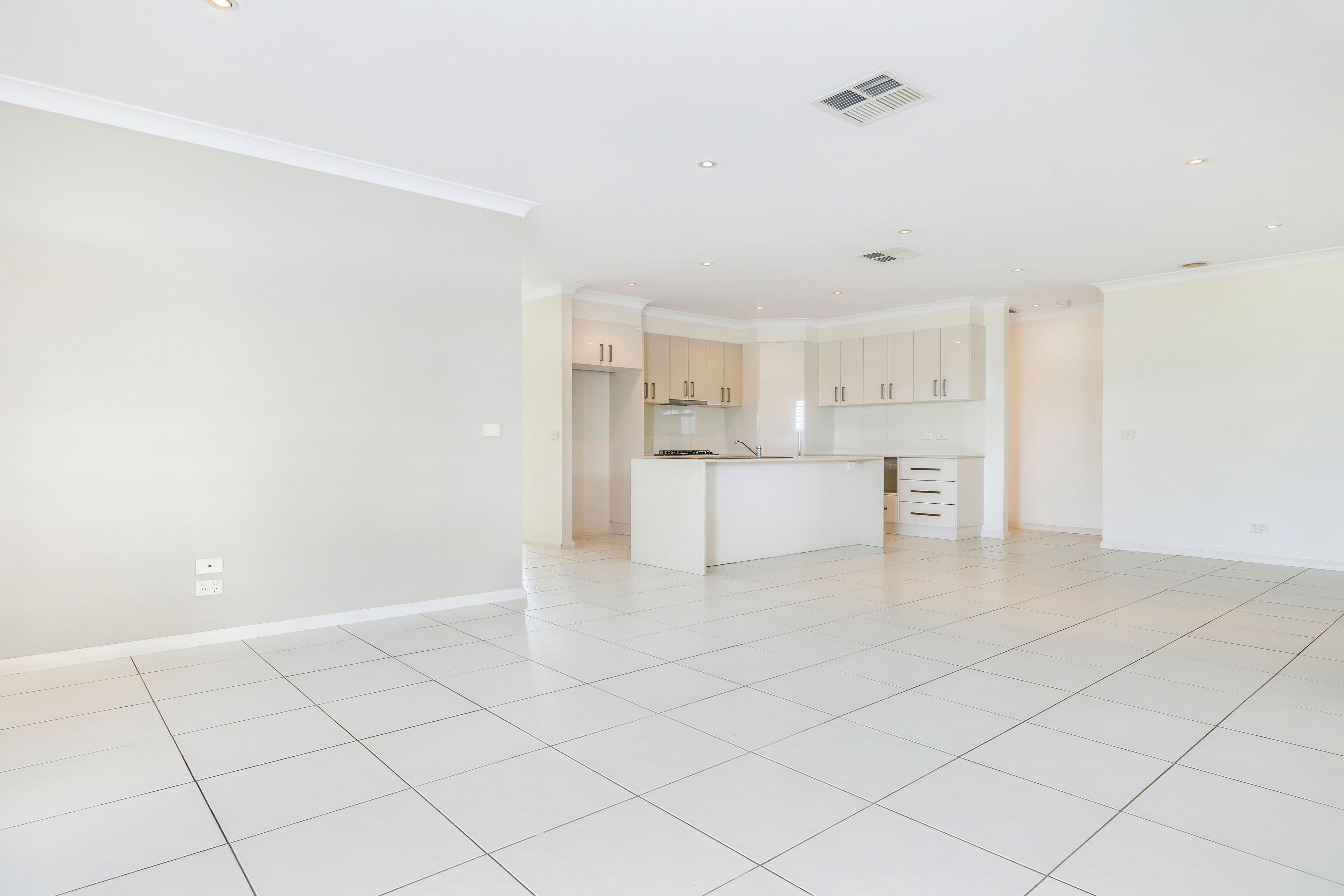 40 Lewis Street, Coolamon NSW 2701, Coolamon - Thumbnail 2