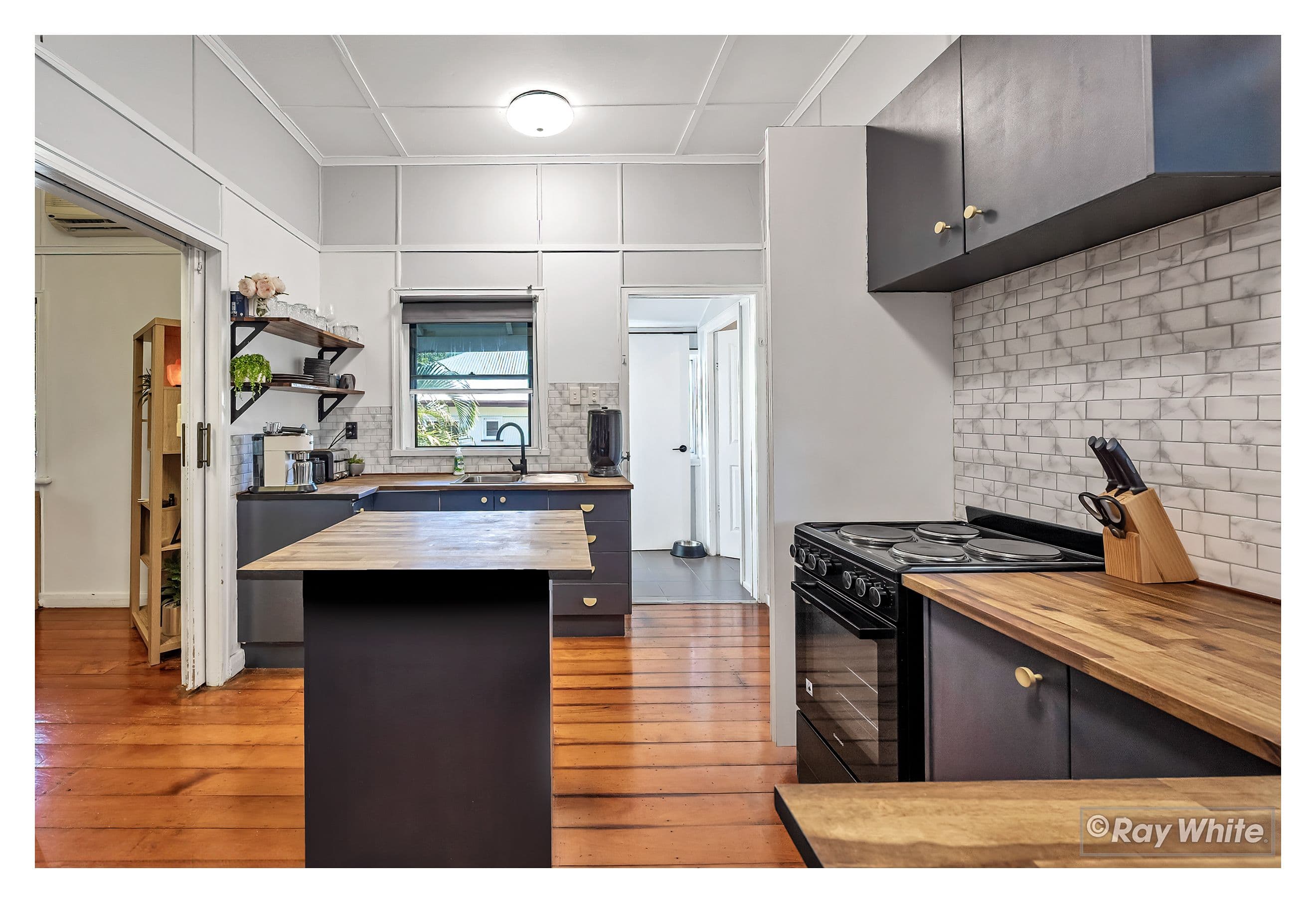 17 Meade Street, Wandal QLD 4700, Wandal - Thumbnail 5