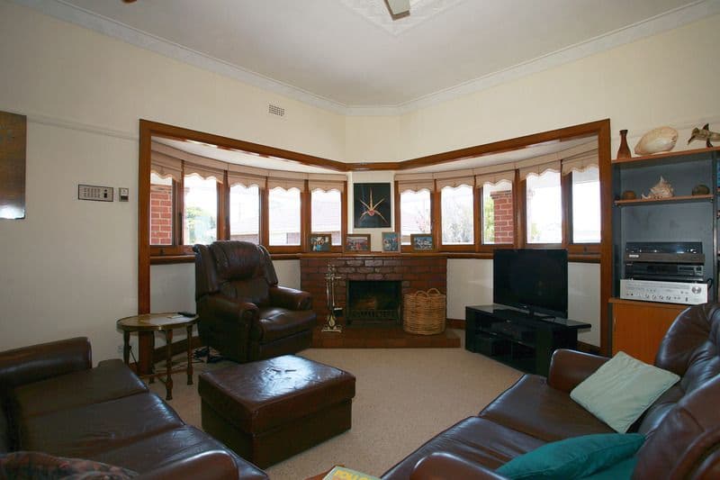 8 Kandra Street, DANDENONG NORTH VIC 3175, Dandenong North - Thumbnail 4