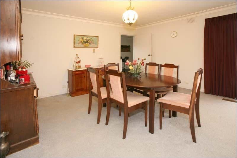32 Mullens Road, VERMONT SOUTH VIC 3133, Vermont South - Thumbnail 5