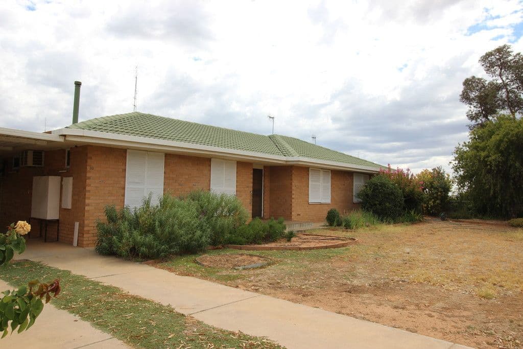 30 Lawrie Terrace, Waikerie SA 5330, Waikerie - Image 1