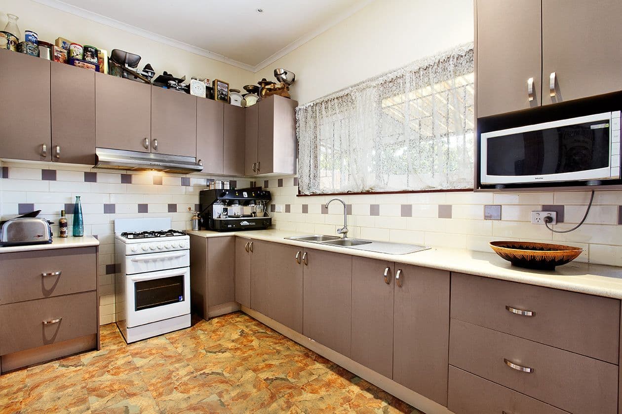 66 Malpas Street, PRESTON VIC 3072, Preston - Thumbnail 4