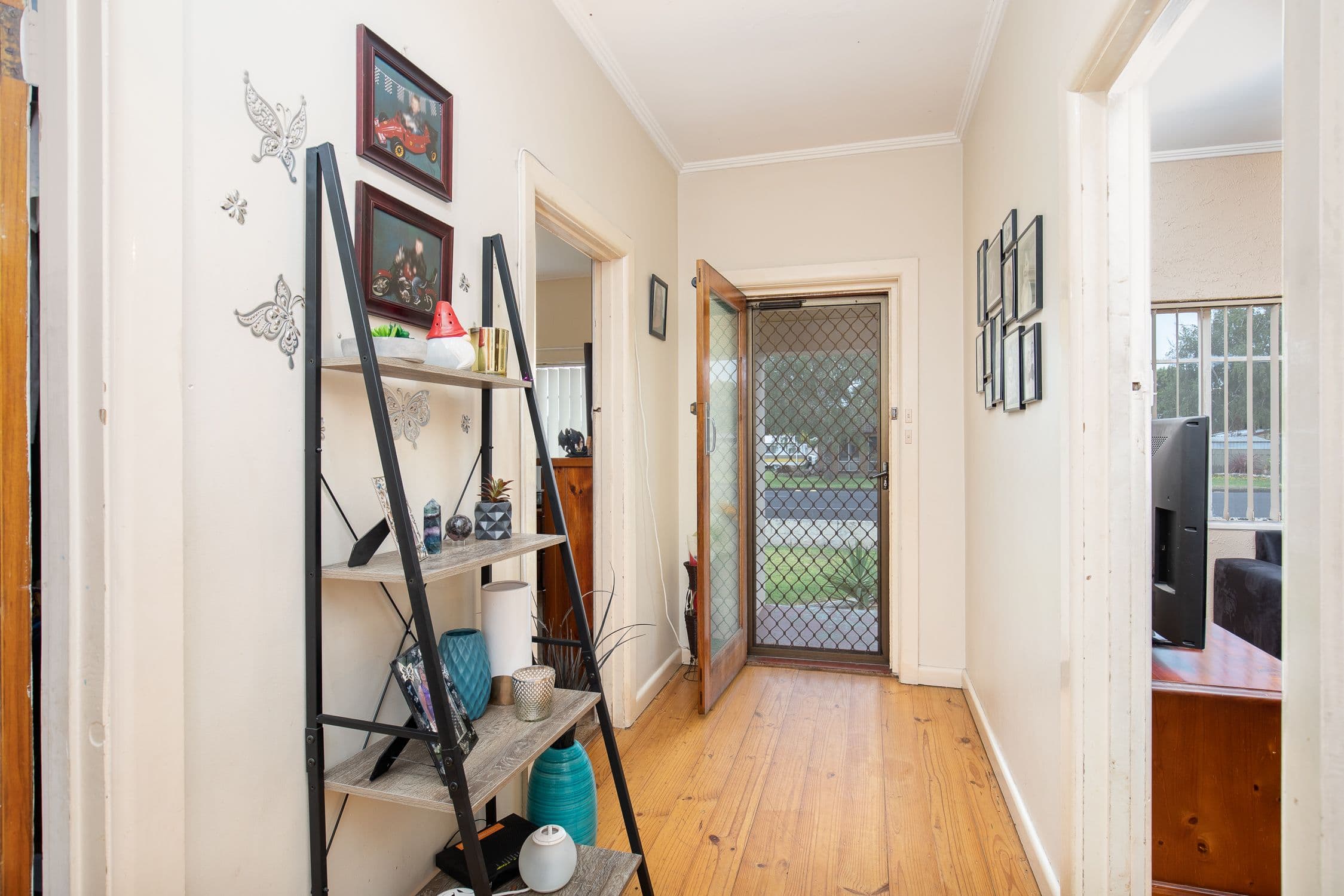 28 Boandik Terrace, Mount Gambier SA 5290, Mount Gambier - Thumbnail 4