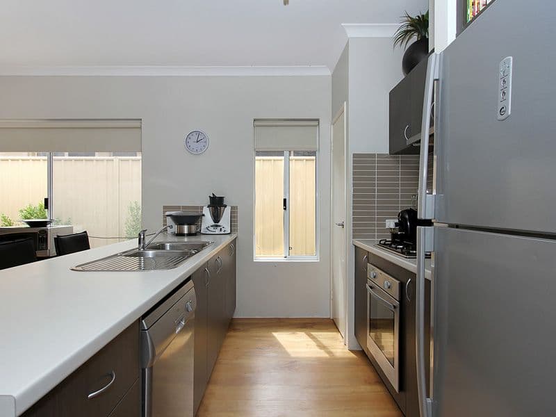 14 Maresfield Gardens, GIRRAWHEEN WA 6064, Girrawheen - Thumbnail 6