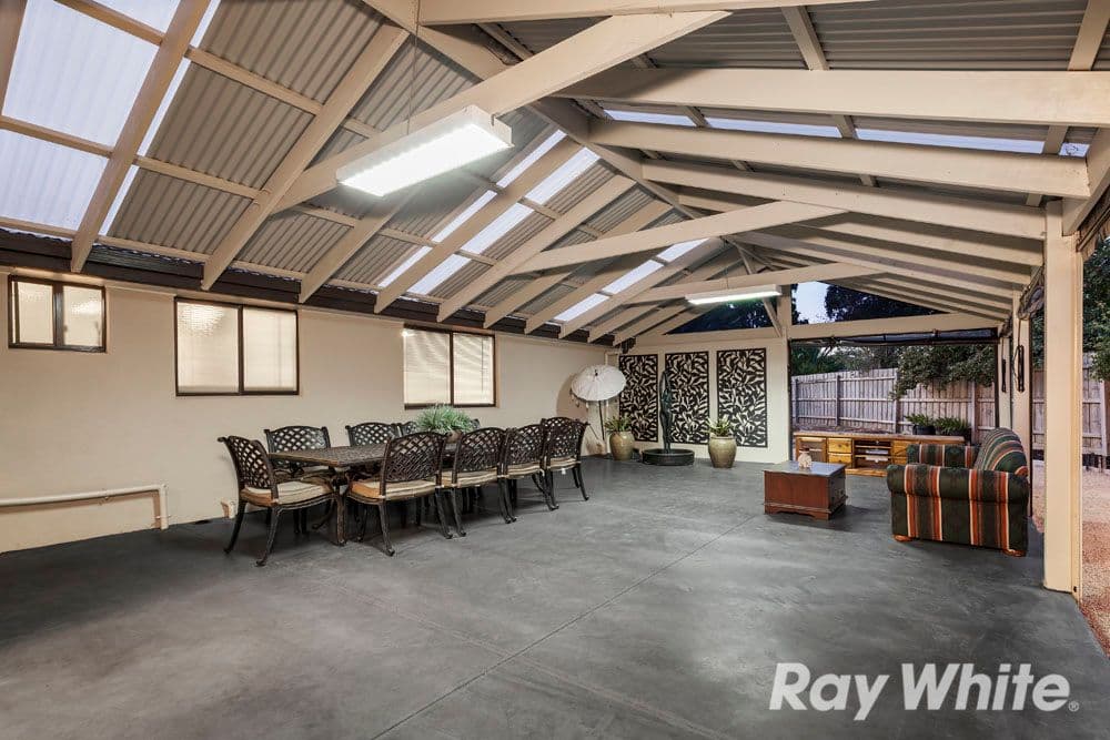 6 Bernborough Place, Mill Park VIC 3082, Mill Park - Thumbnail 7