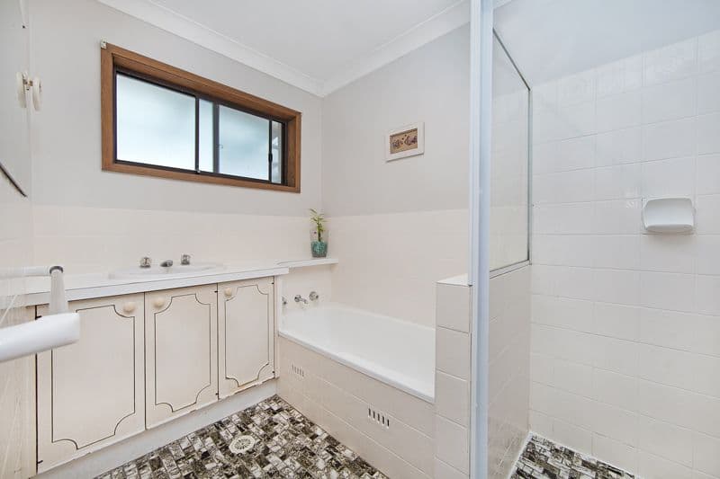 26 Clare Crescent, Berkeley Vale NSW 2261, Berkeley Vale - Thumbnail 6