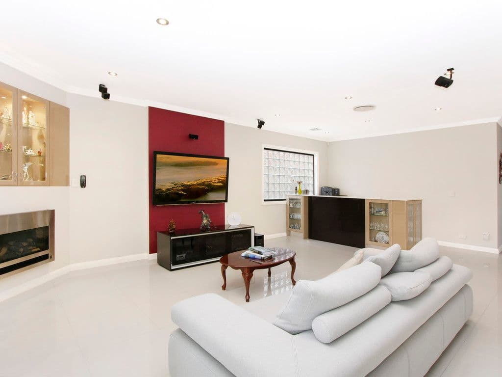 4 Saltbush Place, Bossley Park NSW 2176, Bossley Park - Thumbnail 4