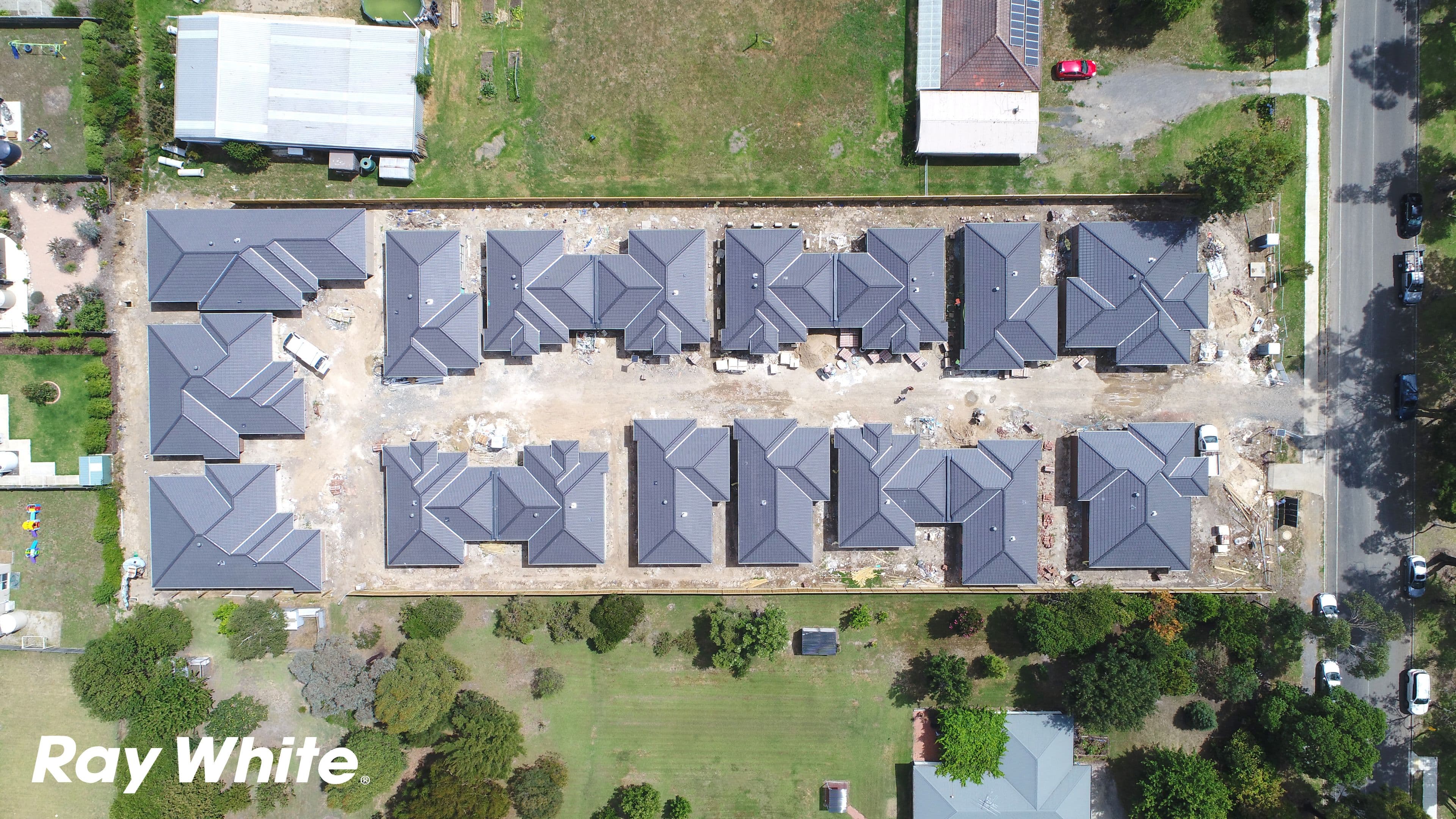 Unit 9 98 Lampard, Drouin VIC 3818, Drouin - Thumbnail 2