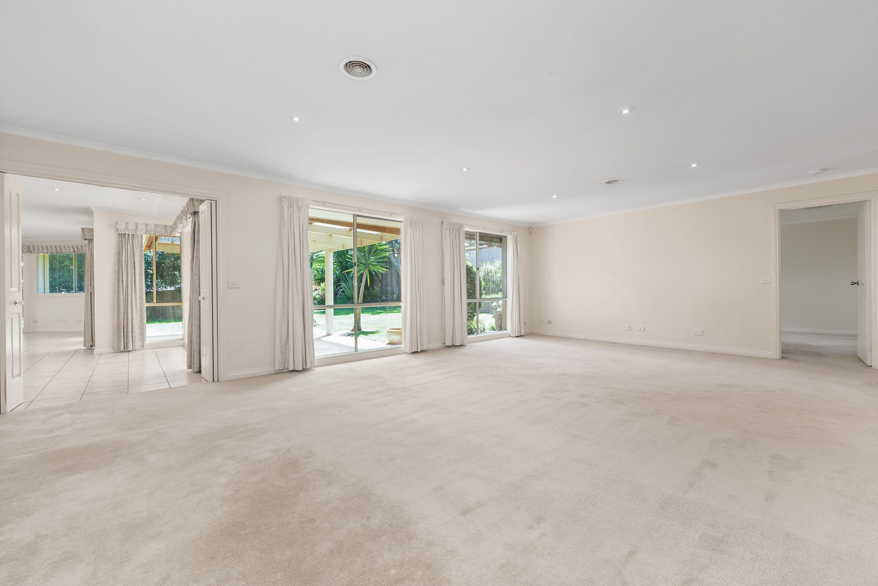 10 Blue Gum Mews, Langwarrin VIC 3910, Langwarrin - Thumbnail 2
