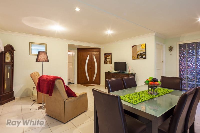 6 Watsonia Street, REDLAND BAY QLD 4165, Redland Bay - Thumbnail 2