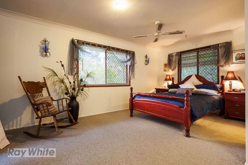 6 Watsonia Street, REDLAND BAY QLD 4165, Redland Bay - Thumbnail 6
