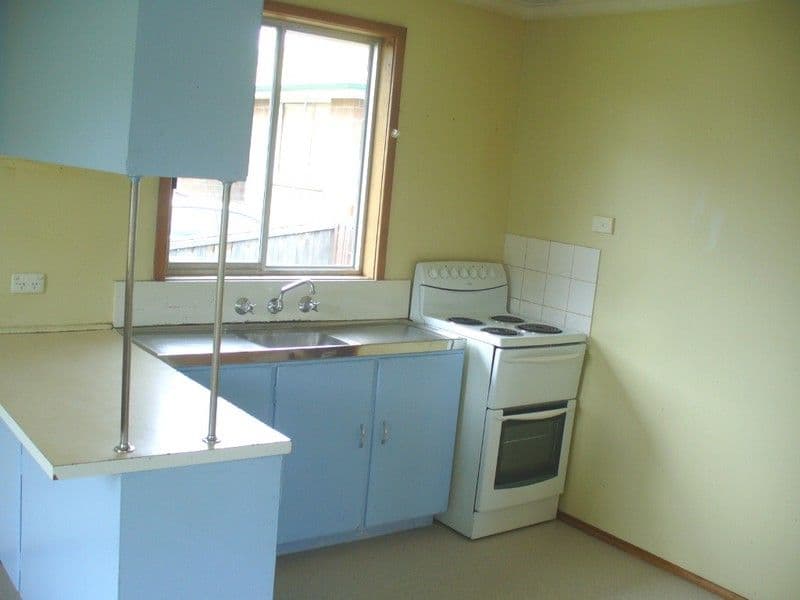 11 Barclay Place, GAGEBROOK TAS 7030, Gagebrook - Thumbnail 2
