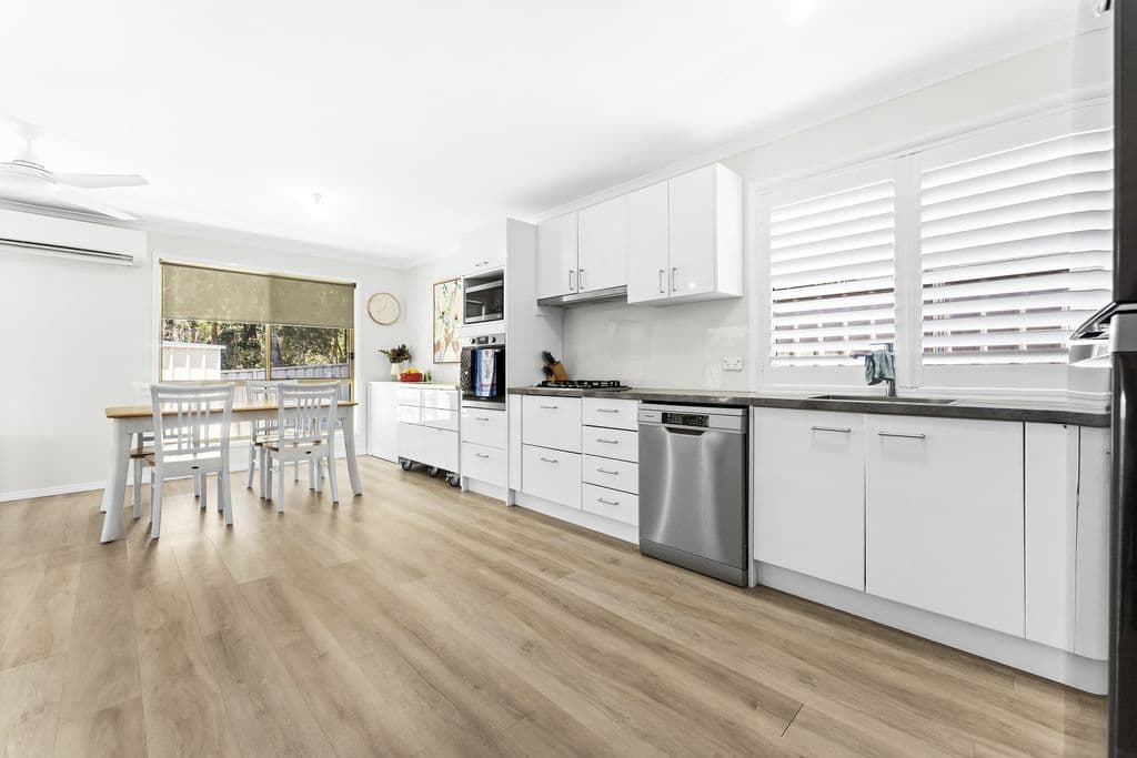 20 Woodbridge Crescent, Lake Munmorah - Thumbnail 4